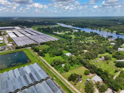 20101 Wagner Ave, FL 33920 — 18 of 59