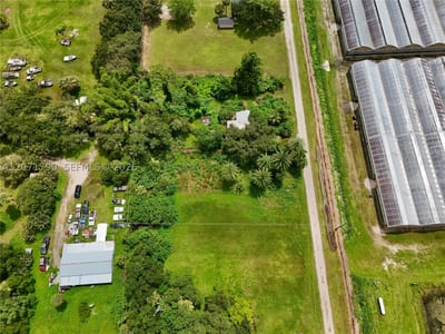 20101 Wagner Ave, FL 33920 — 27 of 59