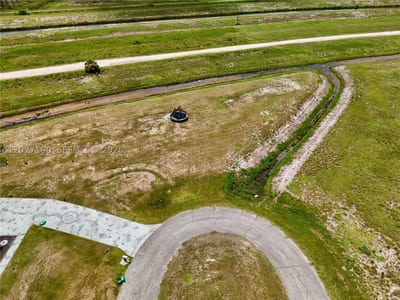 218 Lynbrook Loop, La Belle, FL 33935 — 31 of 39