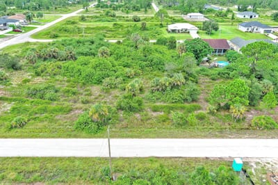 928 Norfolk Ave S, Lehigh Acres, FL 33974 — 6 of 19
