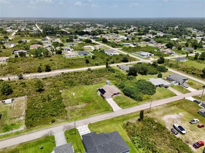 2808 55th St W, Lehigh Acres, FL 33971 — 25 of 47