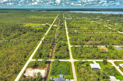 4137 Chippewa St, Port Charlotte, FL 33981 — 4 of 14