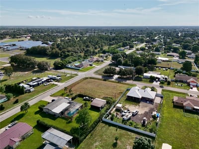 205 Arthur Ave, Lehigh Acres, FL 33936 — 18 of 47