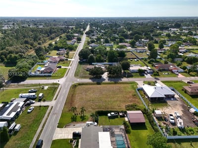 205 Arthur Ave, Lehigh Acres, FL 33936 — 19 of 47