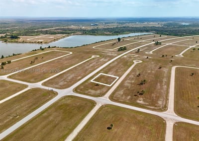 18 Cockatiel Way, FL 33946 — 2 of 22